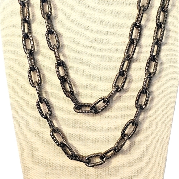 🐿 5/$25 Vintage ALFANI Signed Gunmetal Textured Chain Link Long Necklace - Picture 1 of 6